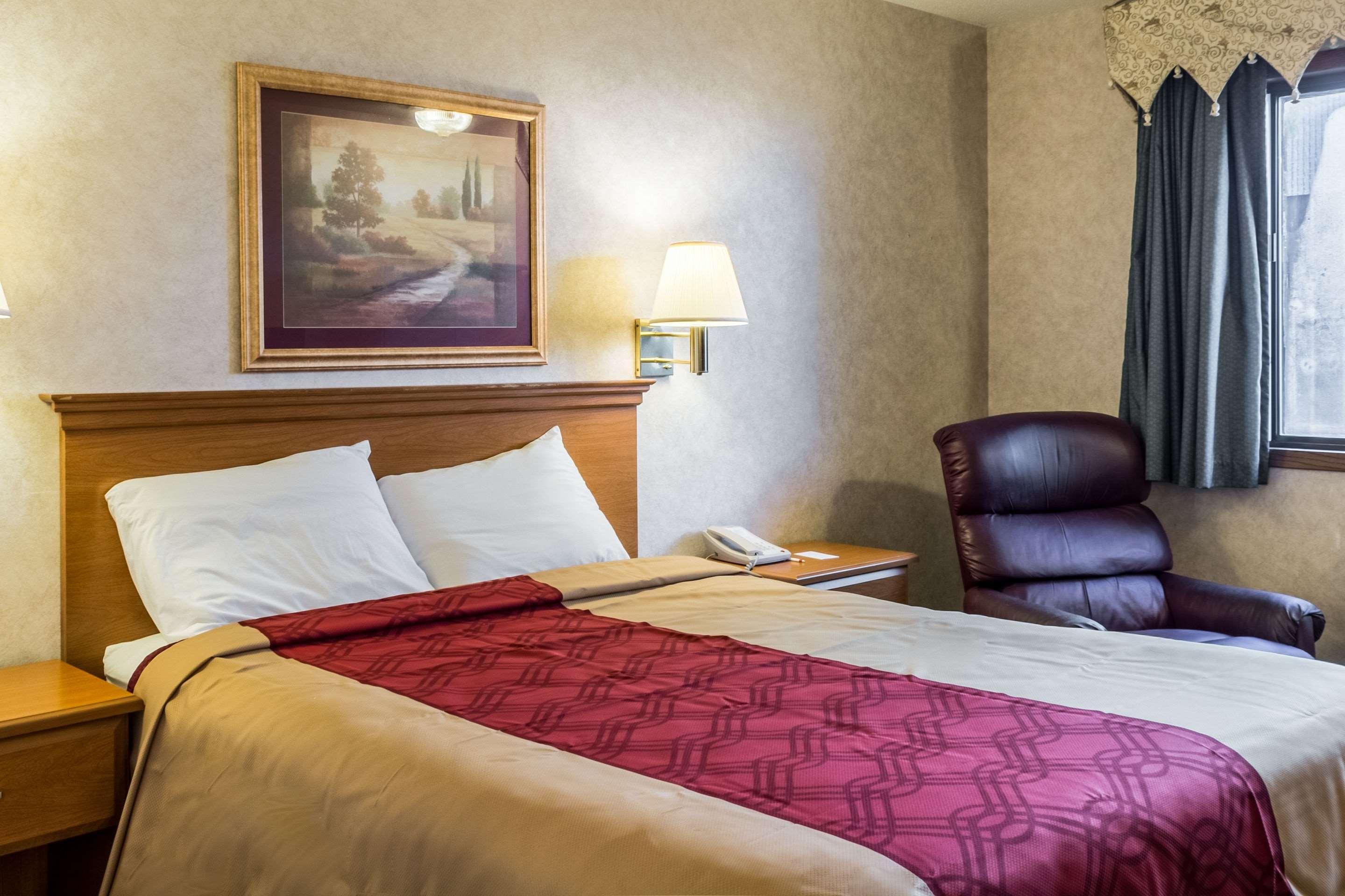 Econo Lodge North Су-Фолс Экстерьер фото