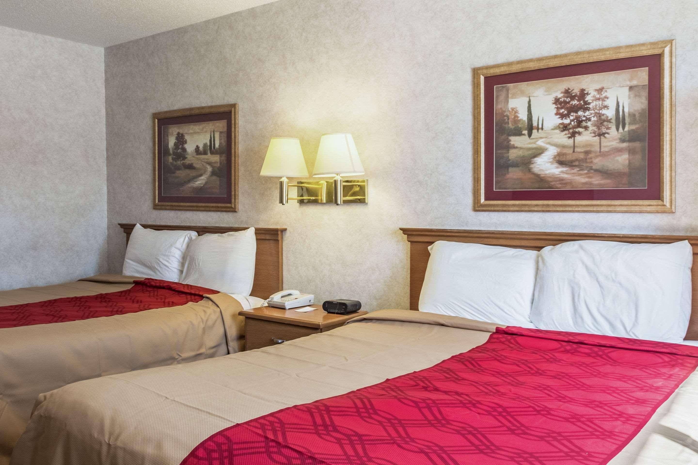 Econo Lodge North Су-Фолс Экстерьер фото