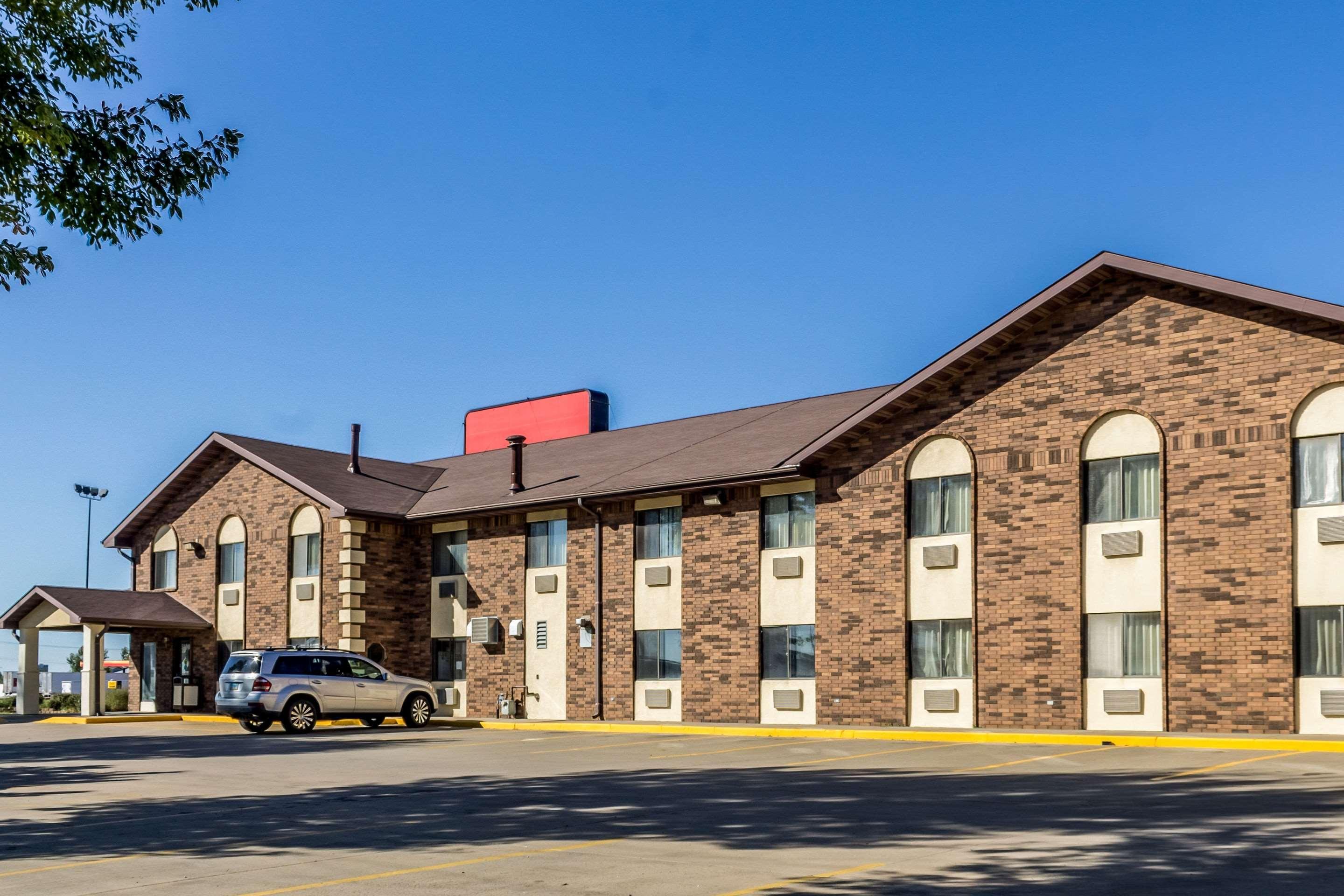 Econo Lodge North Су-Фолс Экстерьер фото